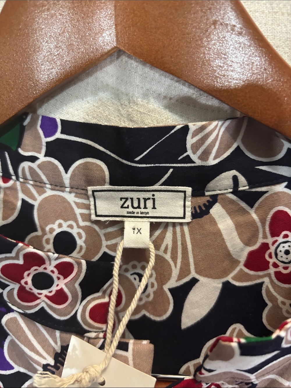 NWT Zuri Kenya “Oleander” Floral Shirtdress Jacket Size 1X 100% Cotton w/Pockets - Picture 2 of 10